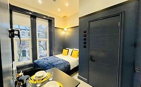 London 39 Blue House Luxury Ensuite Ideal For Tourists
